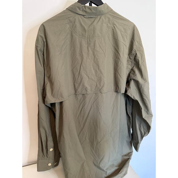 New With Tags Orvis Ultralight Nylon Caster Long Sleeve Button Shirt XL - Picture 2 of 4